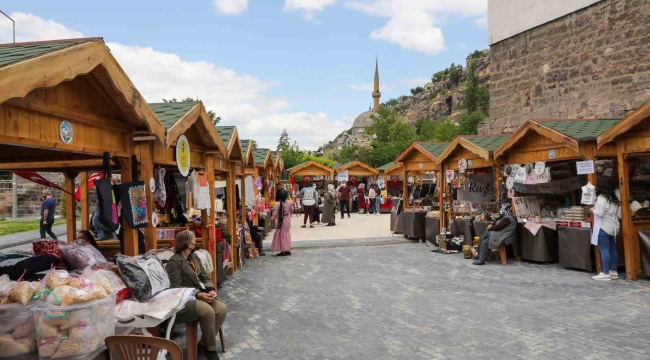 Bu Pazar 'Maharetli Eller' günü