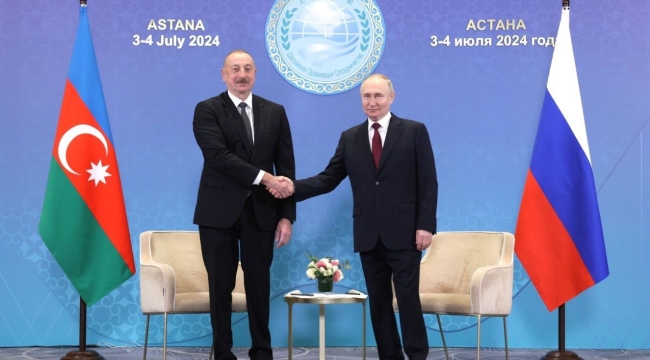 Aliyev ve Putin, Astana'da görüştü