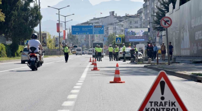 Ordu'da bir haftada 13 binden fazla araç ve sürücüsü denetlendi